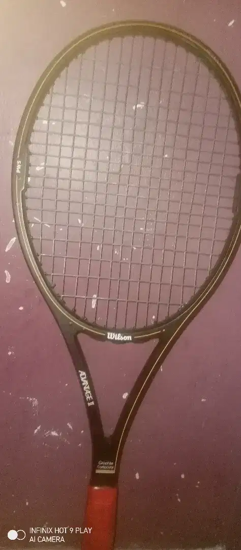 Turun harga Jual BU raket tenis Wilson Advantage II