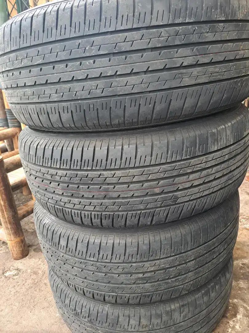 Ban 235 60 18 bridgestone dueler hl crv xtrail dll