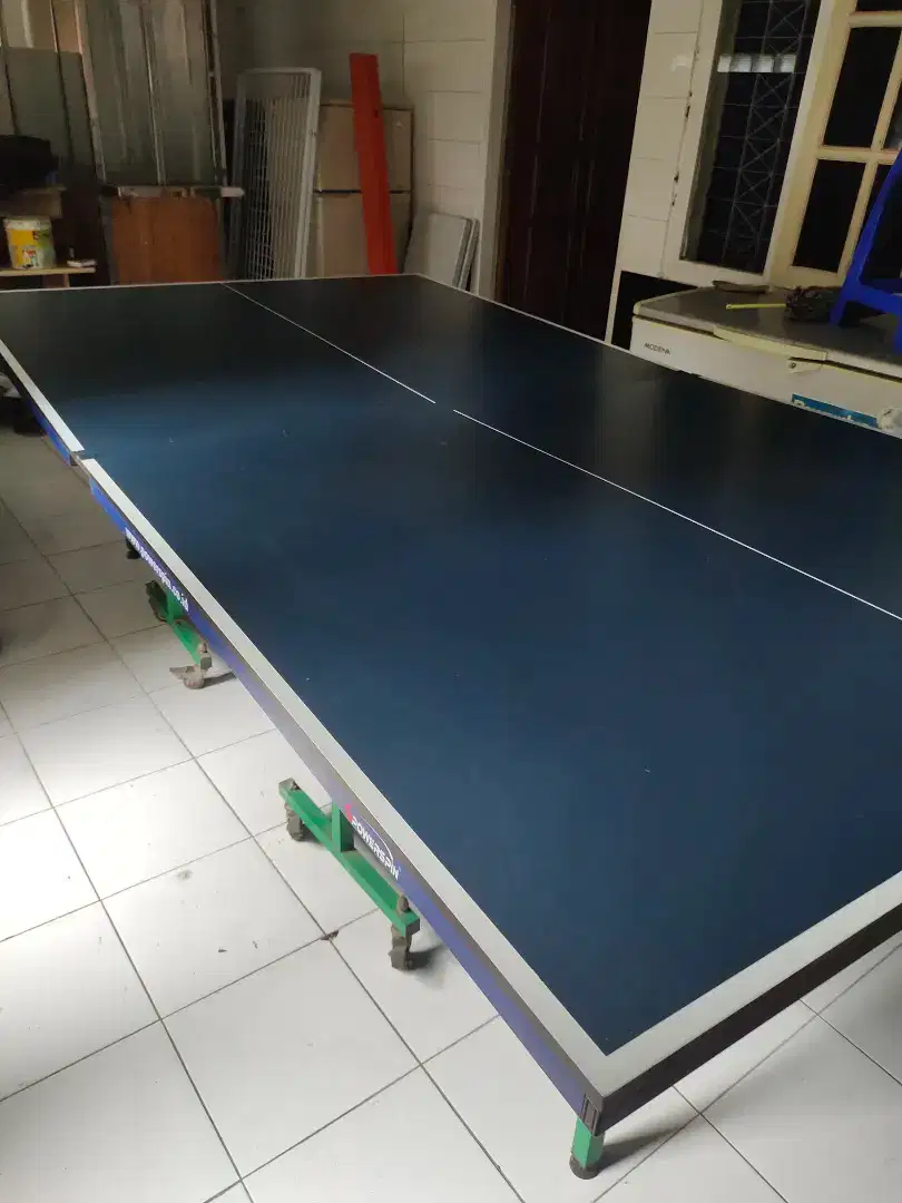 Meja ping pong tenis meja