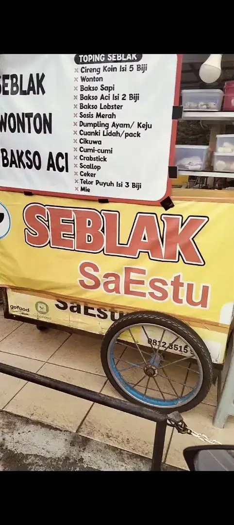 Jaga stand seblak saestu