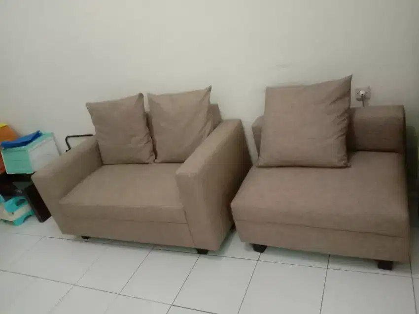 Melayani servis sofa panggilan