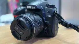 NIKON D7000 Body only good conditon