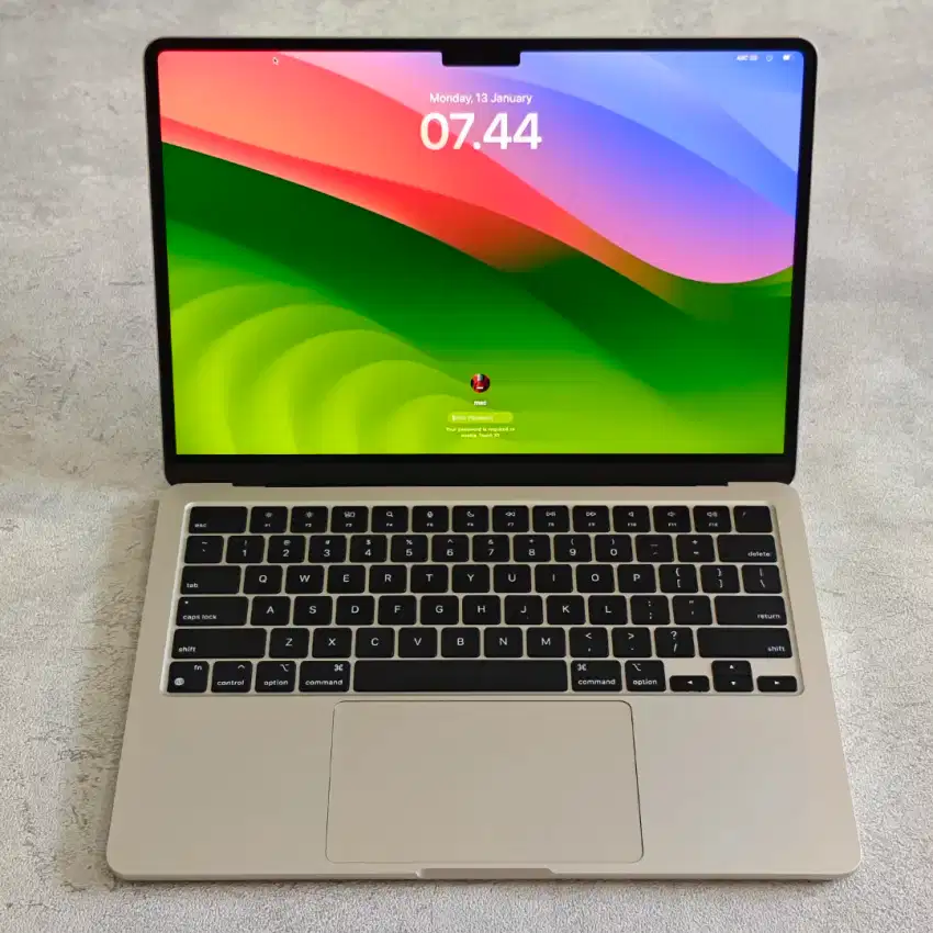 Macbook Air M3 8/256Gb Starlight Resmi Ibox Juni 2025 Like New Fullset