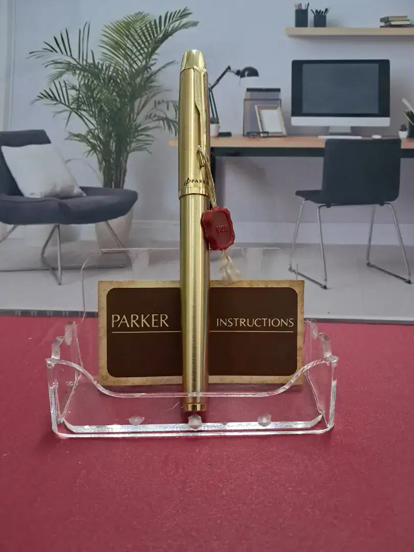 Parker IM Gold Brushed GT Rollerball Premium pen