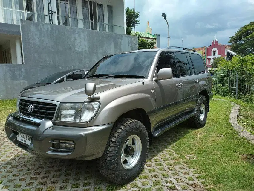 2001 Toyota Land Cruiser 105 GLX