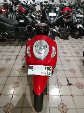 Honda scoopy 110  cc 2024 merah