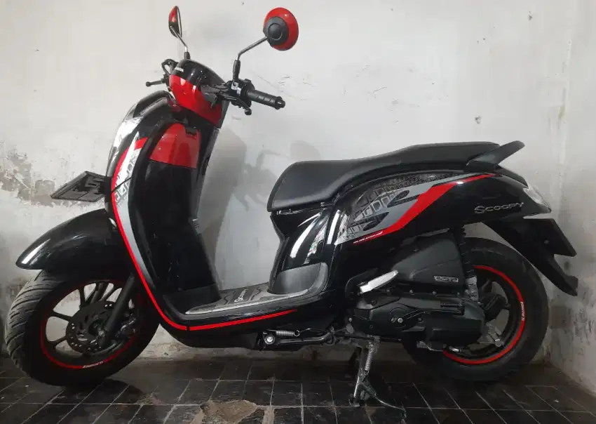 Honda Scoopy istimewa km dibawah seribu