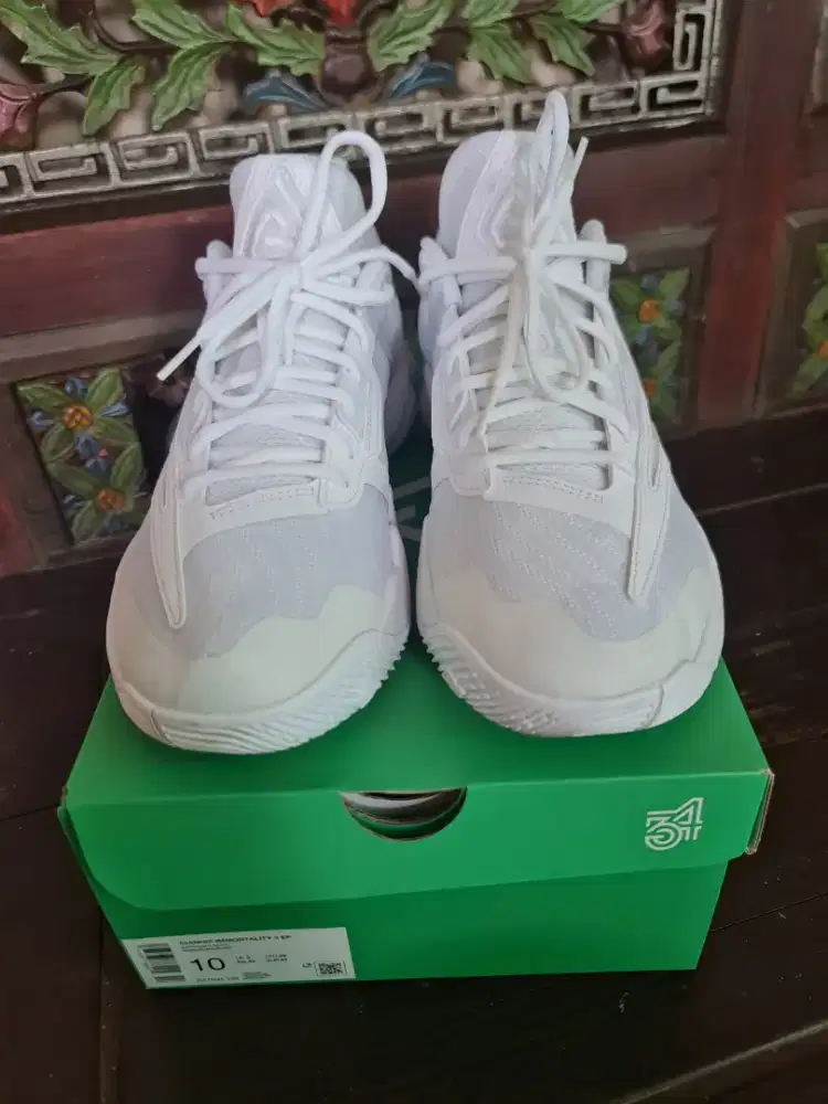 Sepatu Basket NIKE GIANNIS IMMORTALITY 3 EP WHITE ORIGINAL size 44