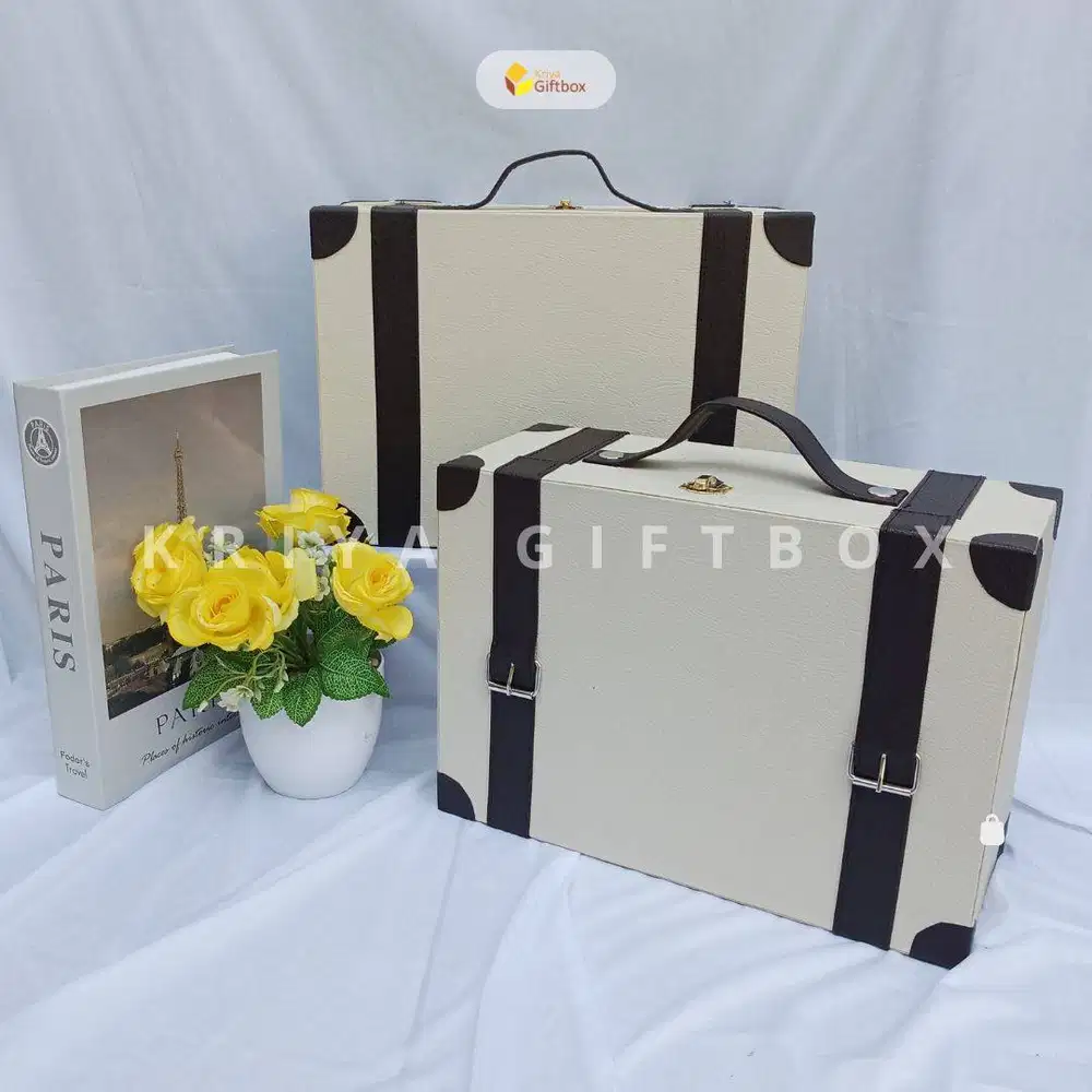 Hardbox Hampers Model Koper Bahan Kulit Sintetis