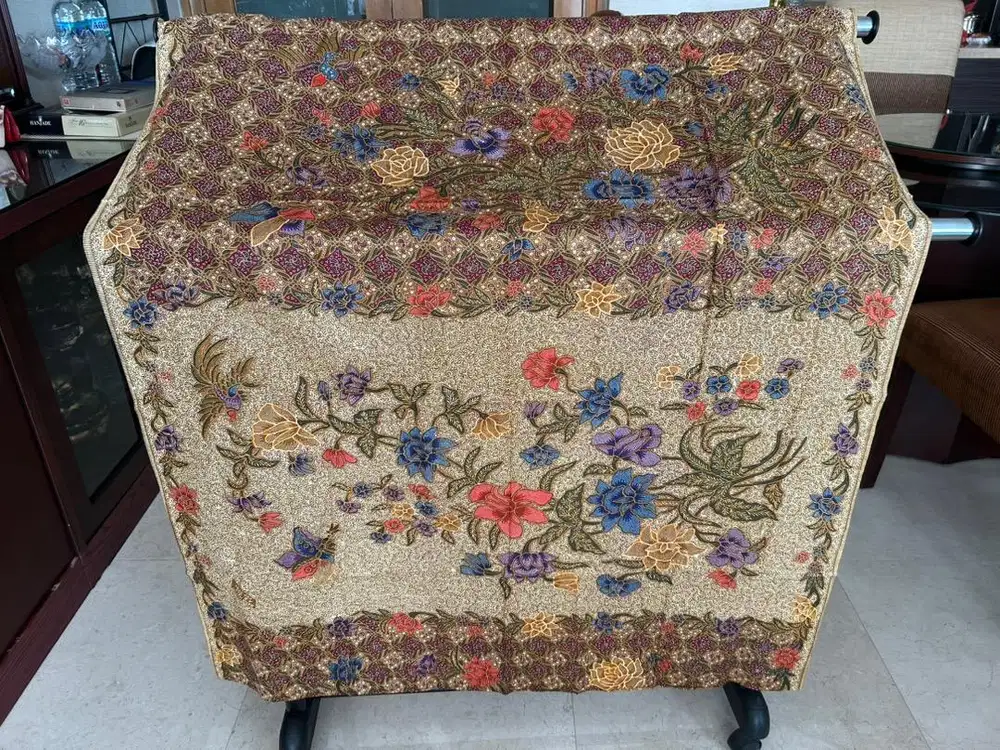 Kain batik encim koleksi lama