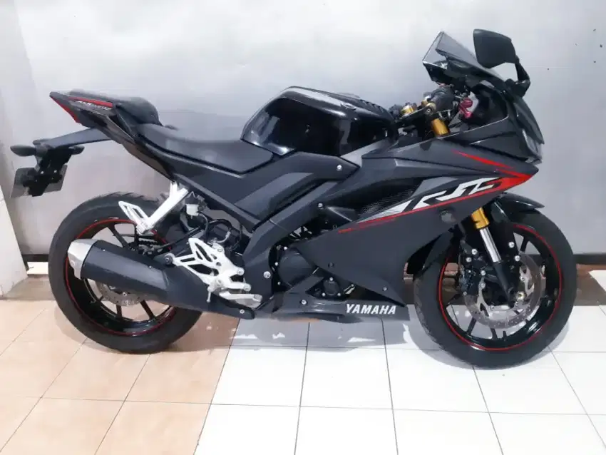 R15 V3 HITAM TH 2019 DP 1 JUTA