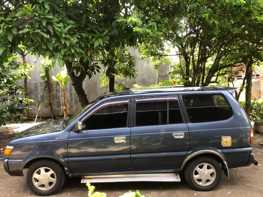 Kijang Kapsul LGX Tahun 1997