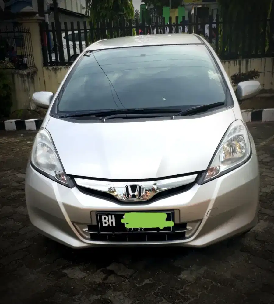 Honda Jazz GE8 S M/T 2013
