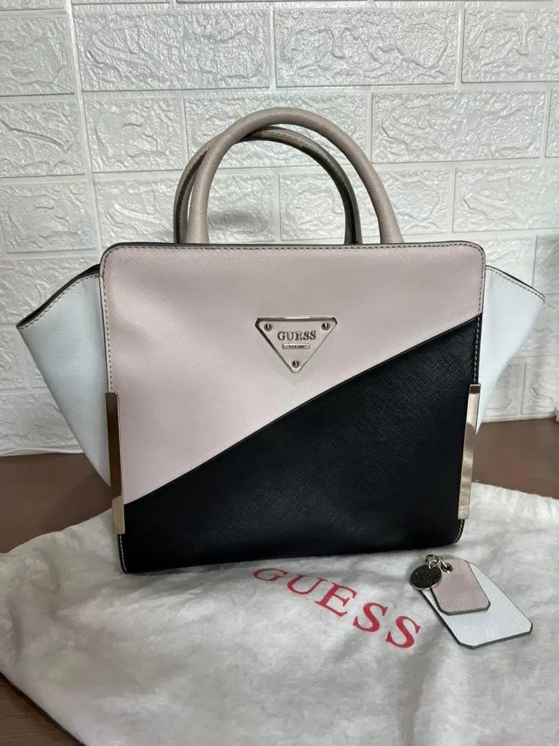 Hand bag merk Guess