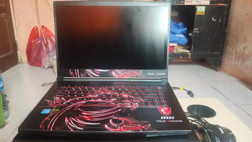 Jual Laptop Gaming MSI GF63 Thin sudah upgrade + Bonusan banyak