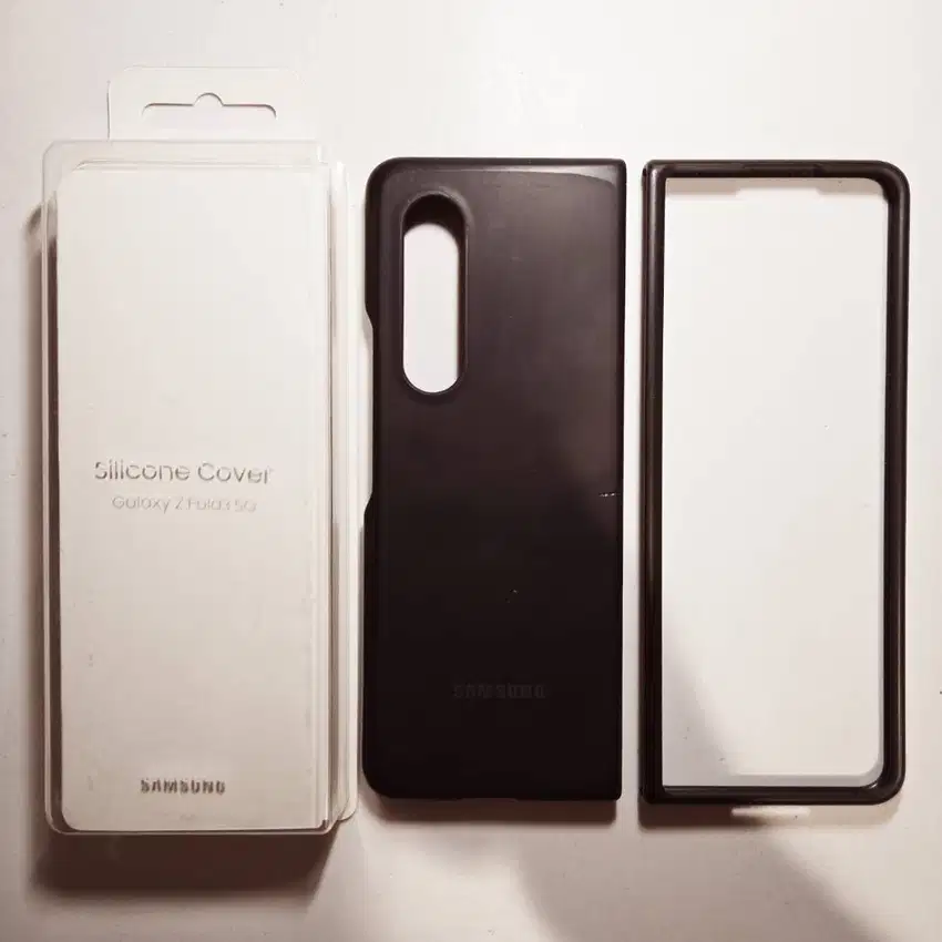 Casing Samsung Z Fold 3 Silicon Samsung Original