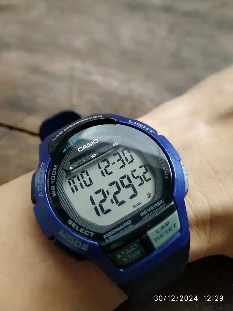 CASIO ORIGINAL casual sport.