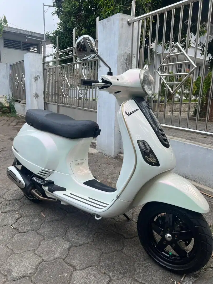 Vespa LX 3v 150