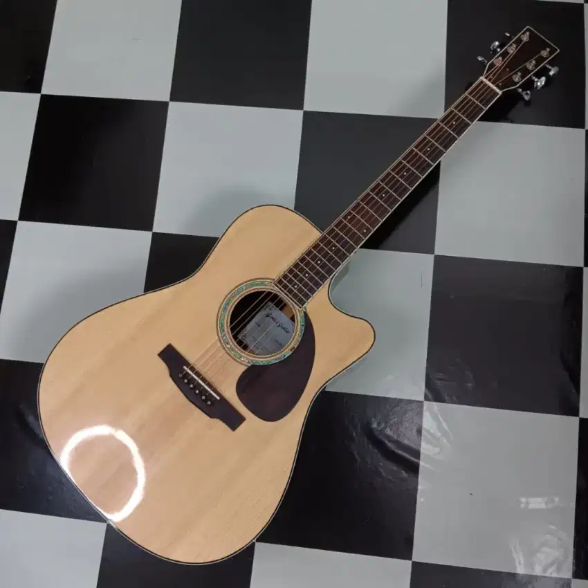 Gitar akustik elektrik