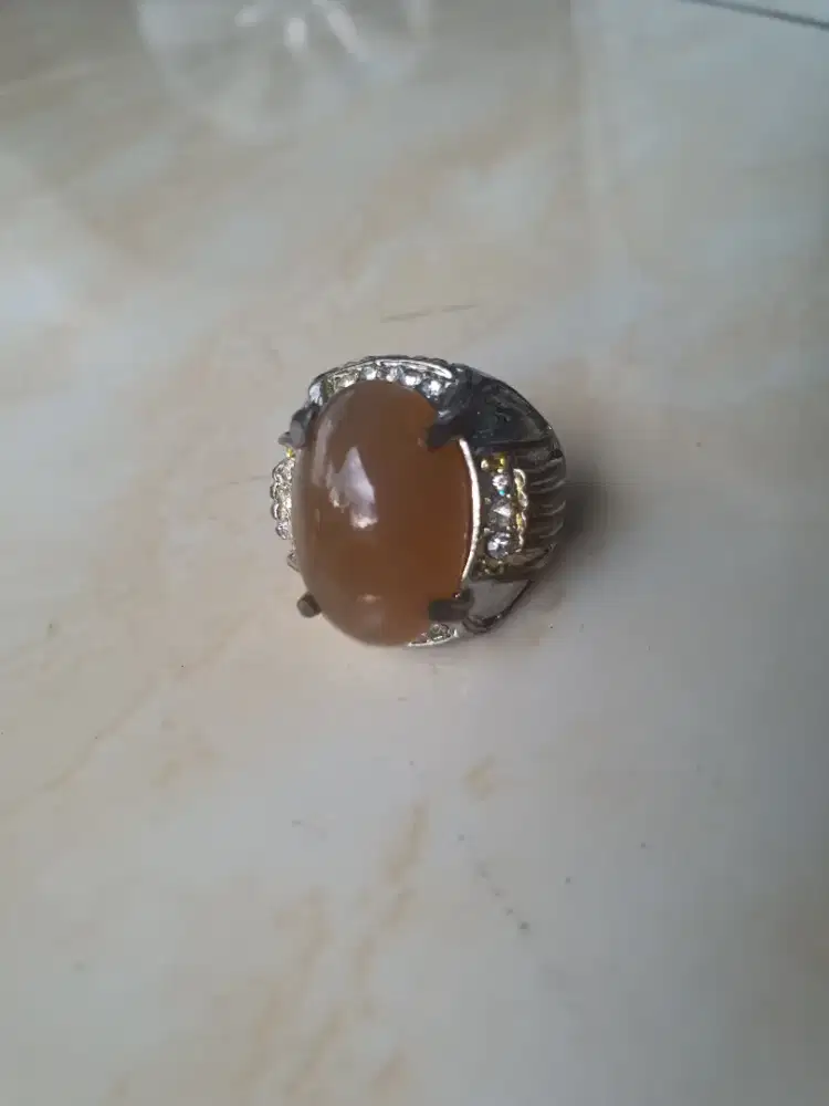 Cincin batu akik