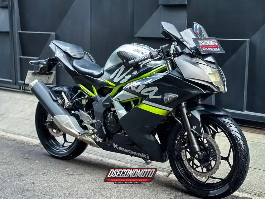 KAWASAKI NINJA 250 RR MONO SUPERMOTO SIAP GAS TRABAS