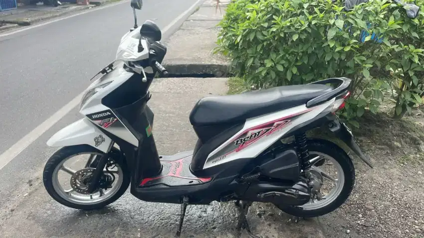 Di jual cepat honda beat 2014