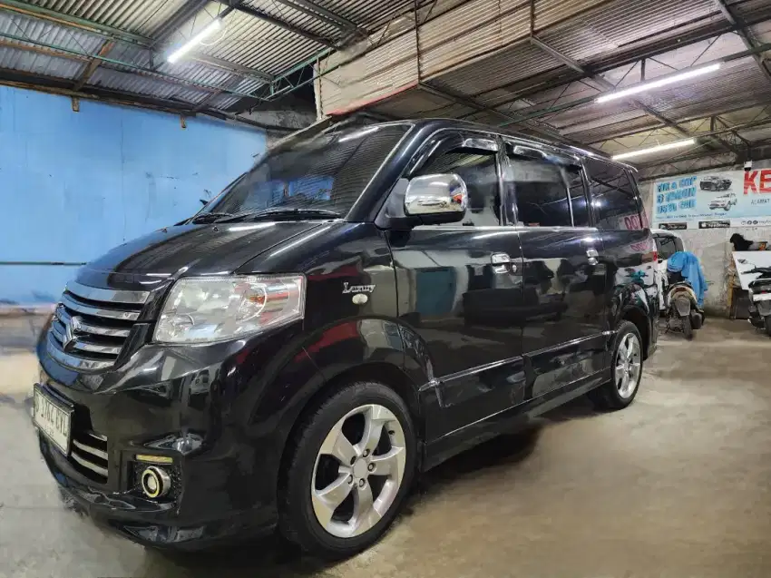 Apv SGX Luxury R 17 m/t 2015