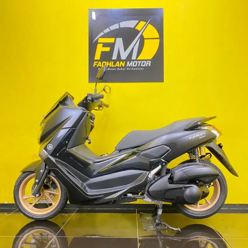 Yamaha Nmax Tahun 2019 hitam doff plat Depok