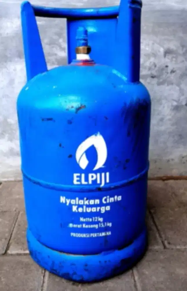 Di jual tabung Gas elpiji 12Kg warna biru