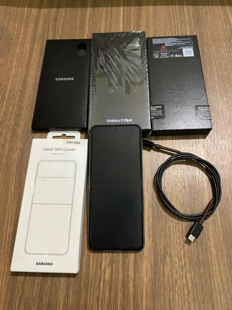 Samsung Z Flip 4 8/512gb Fullset Second