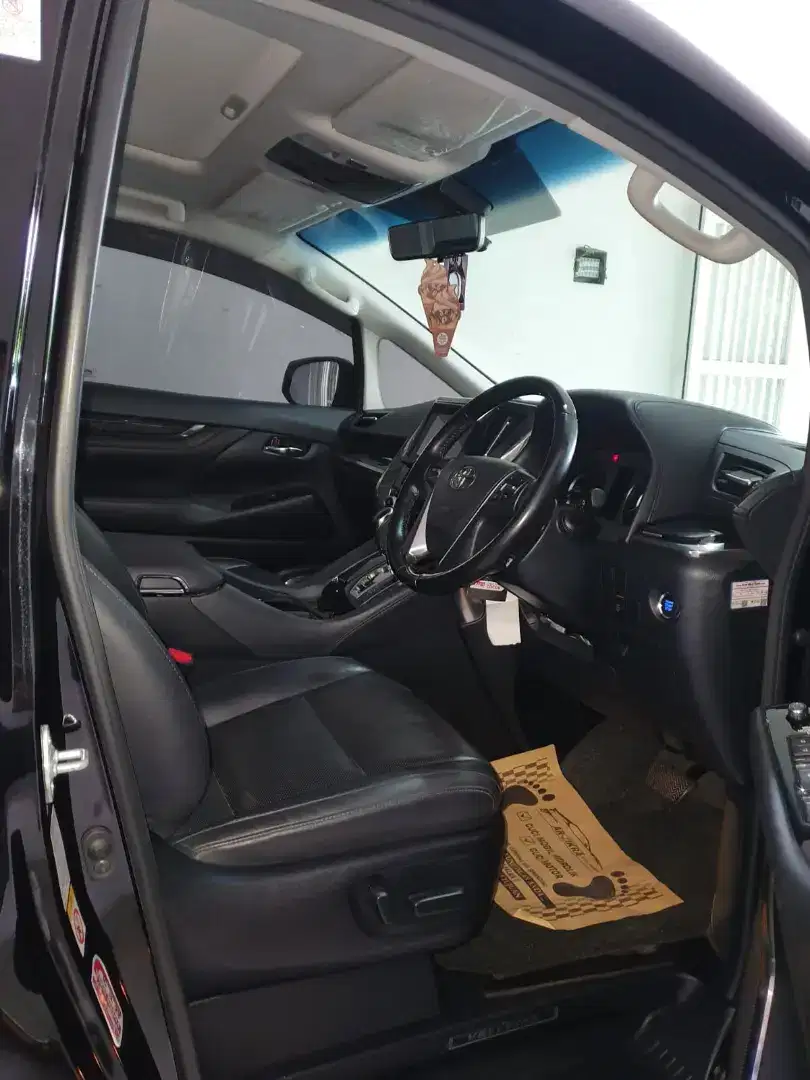 Di jual toyotq Vellfire 2018