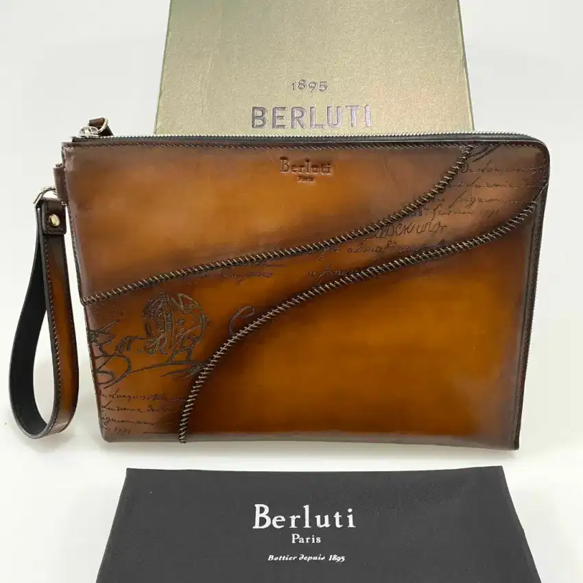 Berluti Nino Gm Scritto Leather Clutch