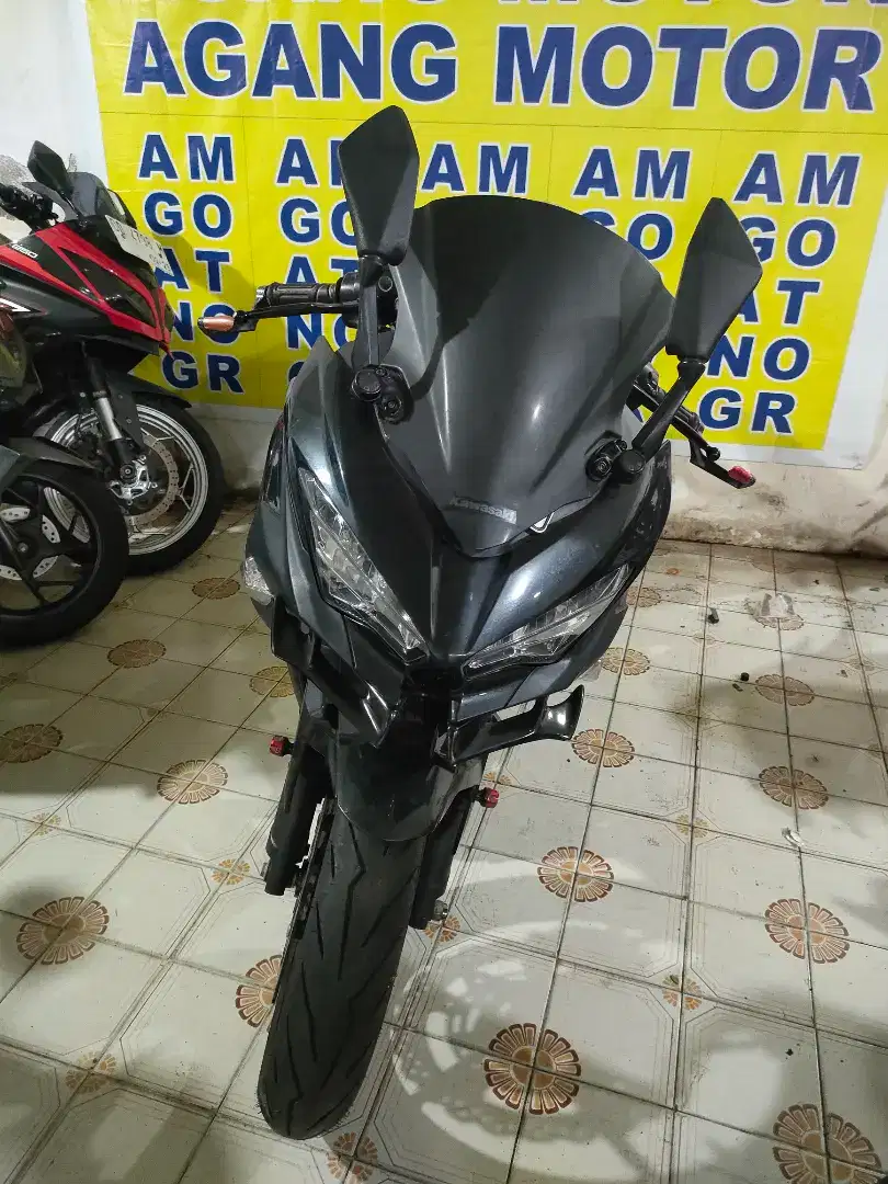 Kawasaki ninja 250 cc 2018 hitam