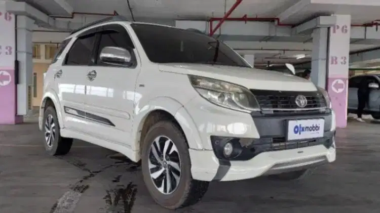 [OLX Mobbi] Dp Rendah Toyota Rush Putih 1.5 TRD Sportivo 7 Bensin-AT 2