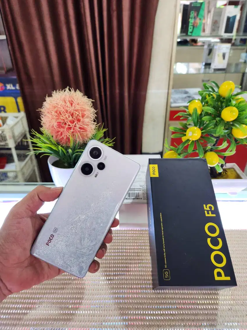 Poco F5 5G Ram 12Gb/256Gb Fullset Mulus Ori 100% Garansi Desember 2025