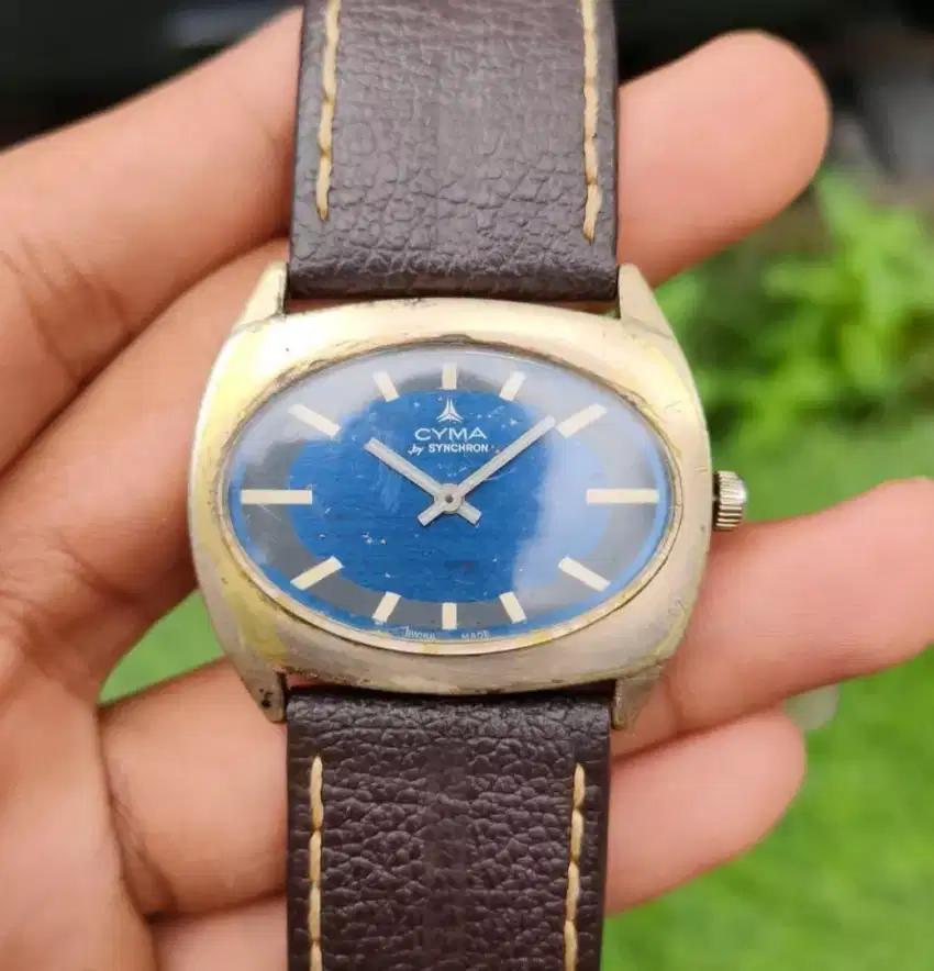 Jam tangan Cyma manual