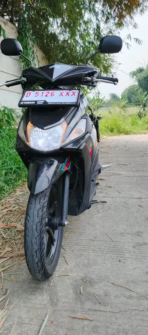 Mio M3 Hitam Abu 2024