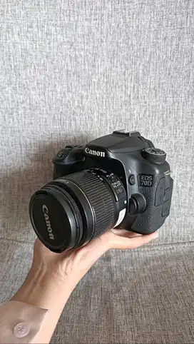 DIJUAL KAMERA CANON 70D + KIT