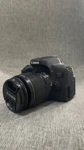 KAMERA CANON 750D + KIT