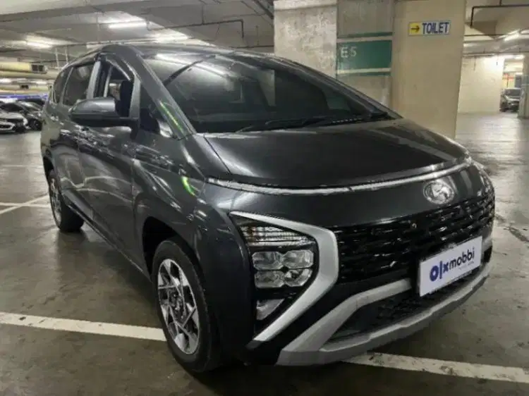 [OLX Mobbi] Dp Rendah Hyundai Stargazer Abu-Abu 1.5 Active Bensin-AT 2