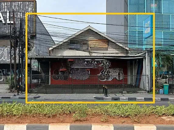 Sewa Untuk Gudang, Showroom, Logistik, Luas 200m2 di Fatmawati Raya