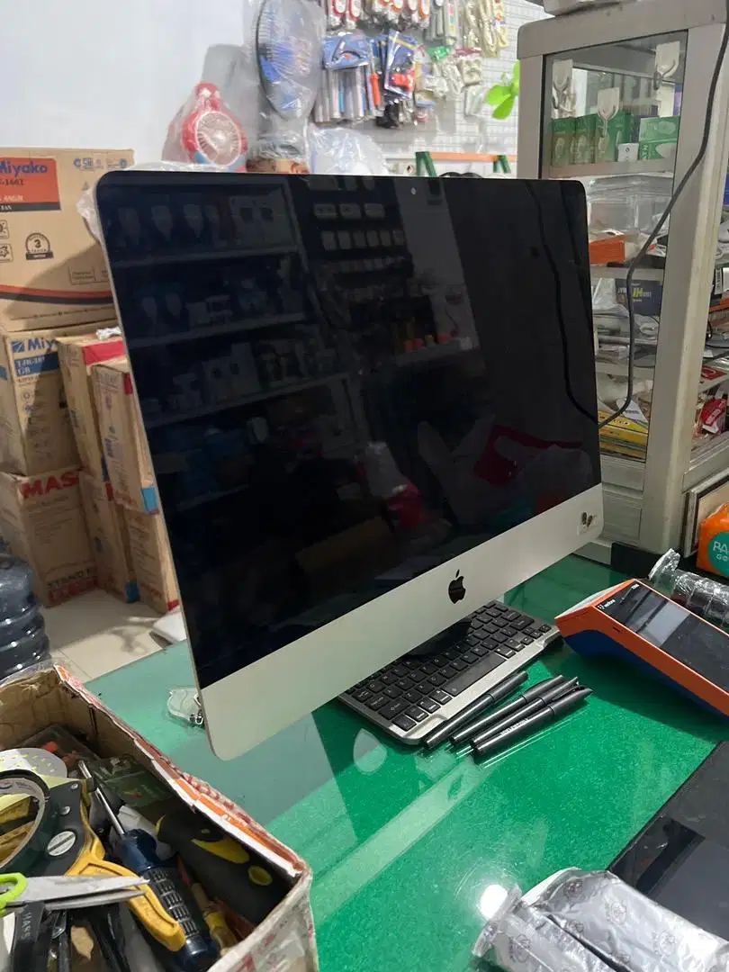 Imac 2011 21inch Core i5 HD 250Gb