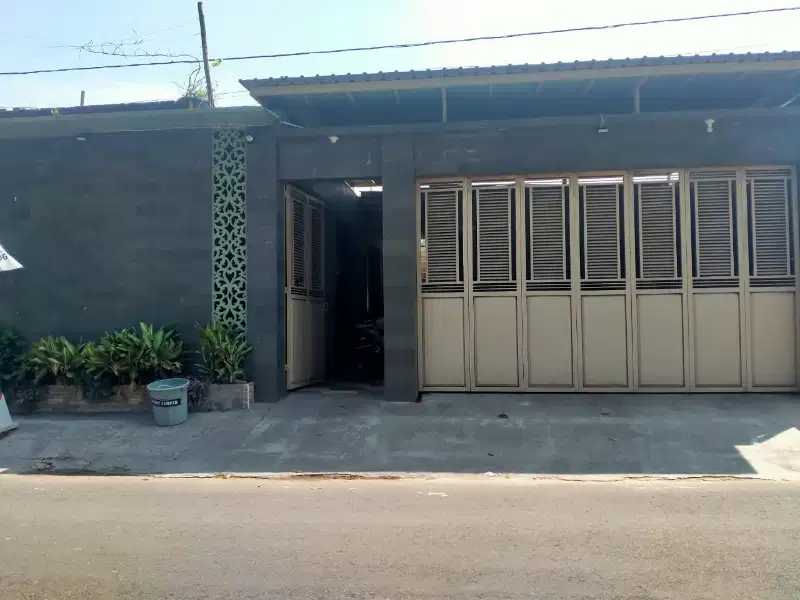 JUAL RUMAH KOS MEWAH DEKAT KAMPUS BLITAR