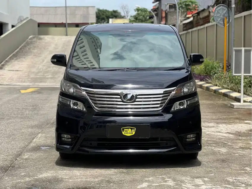 Toyota Vellfire Z 2.4 AT CBU 2010 Hitam metalik