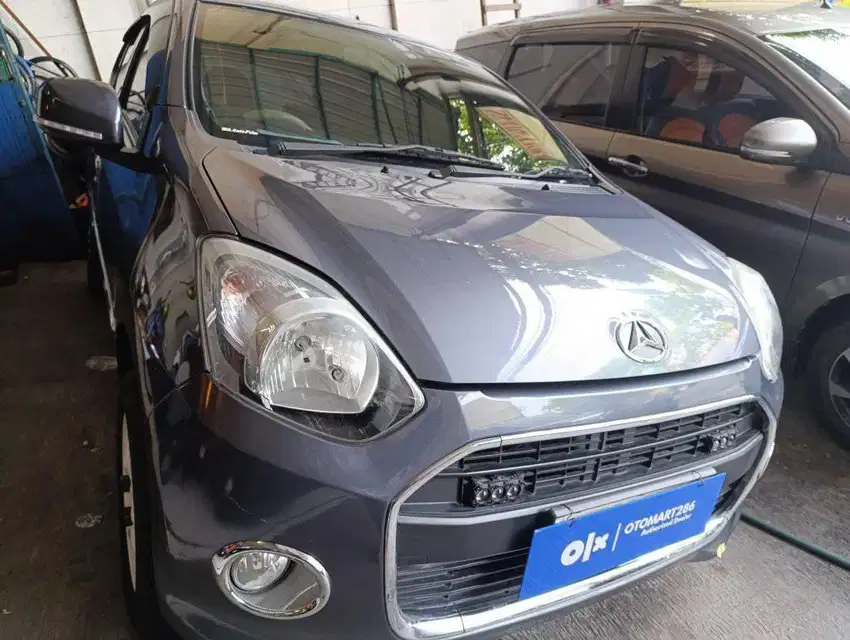 DAIHATSU AYLA X 1.0 M/T 2015 OTOMART SURABAYA