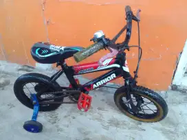 S0eda bmx ukuran 12