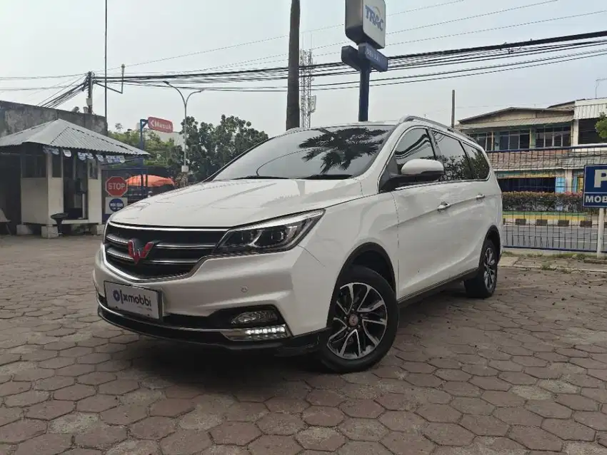 [OLXmobbi] Wuling Cortez 1.8 L Lux i-AMT Bensin-AT 2018 Putih