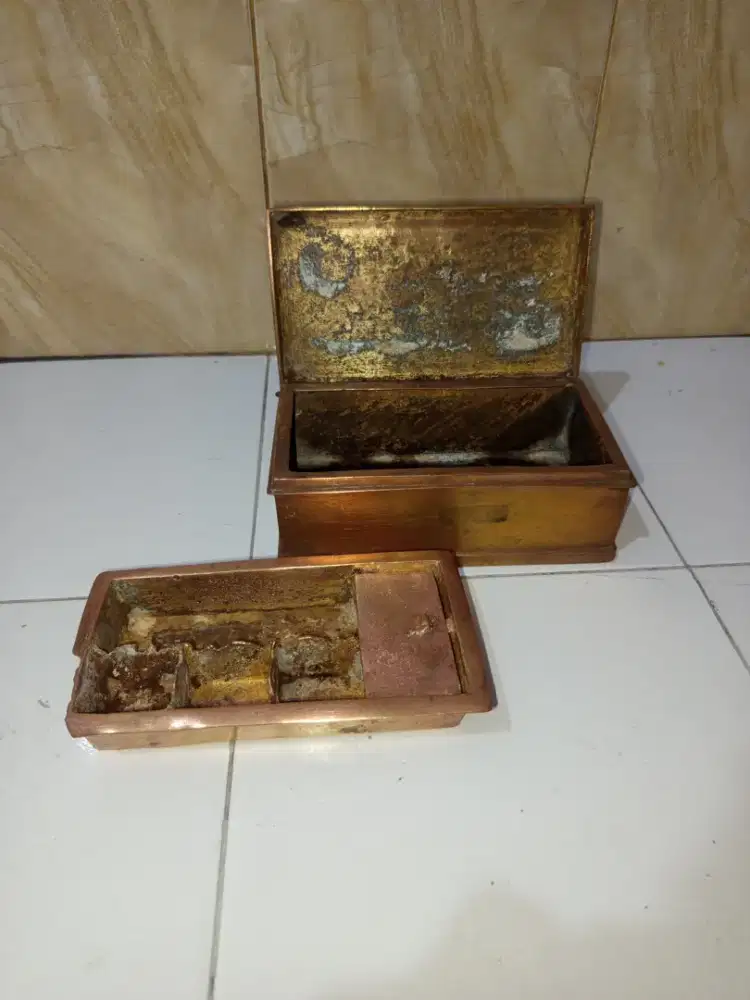 Kinangan antik full kuningan