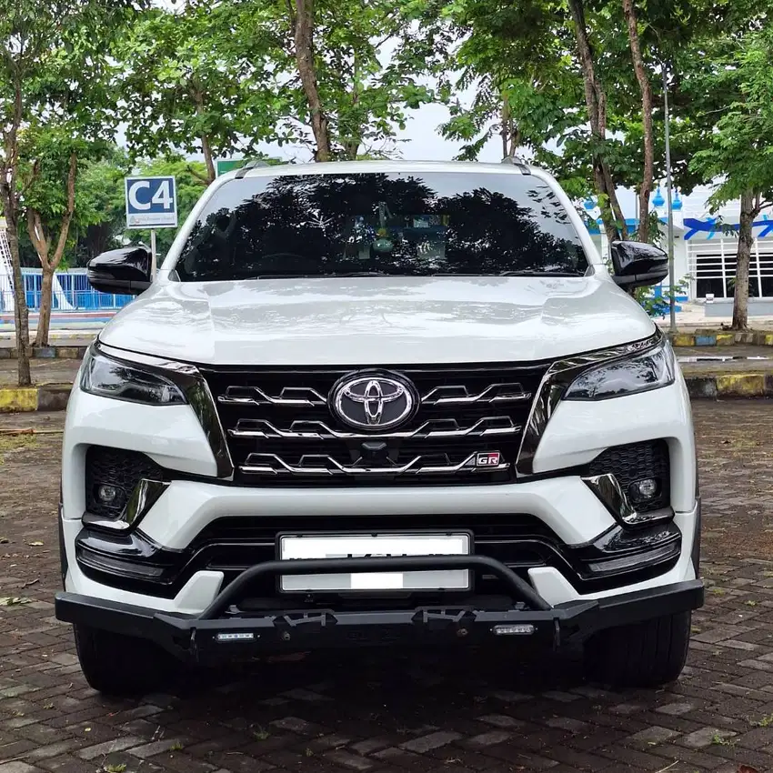 [ PROMO PAKET DP 37 JT ] TOYOTA FORTUNER VRZ TRD FULL UP GR