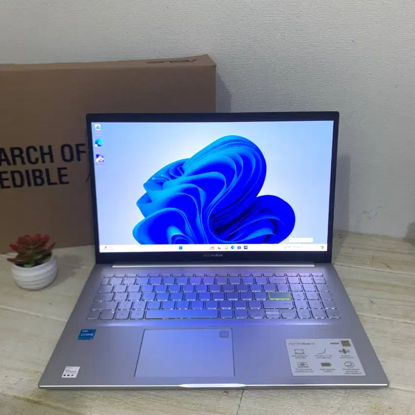 Asus Vivobook K513E i3 gen 11 RAM 8GB SSD 256GB Layar OLED Baru